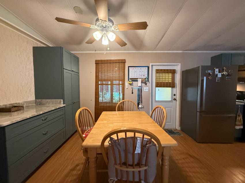 4112 Lakeview Dr S a Ellenton, FL Mobile or Manufactured Home for Sale